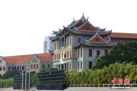 　　图为厦门大学的建南楼群。王东明 摄 来源：中新社
