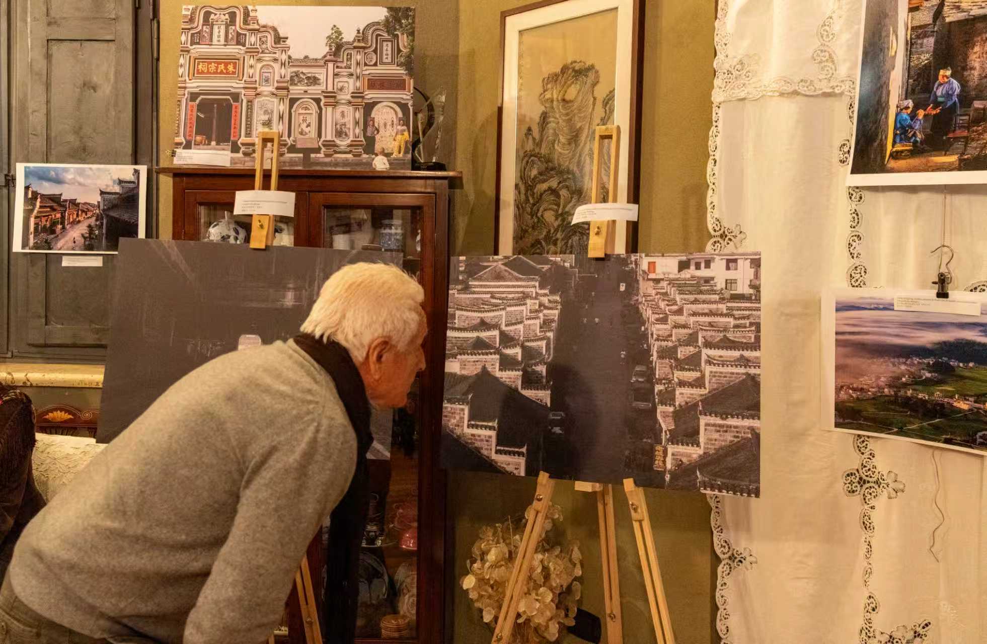 中国原生态国际摄影大展意大利巡展在罗马启幕